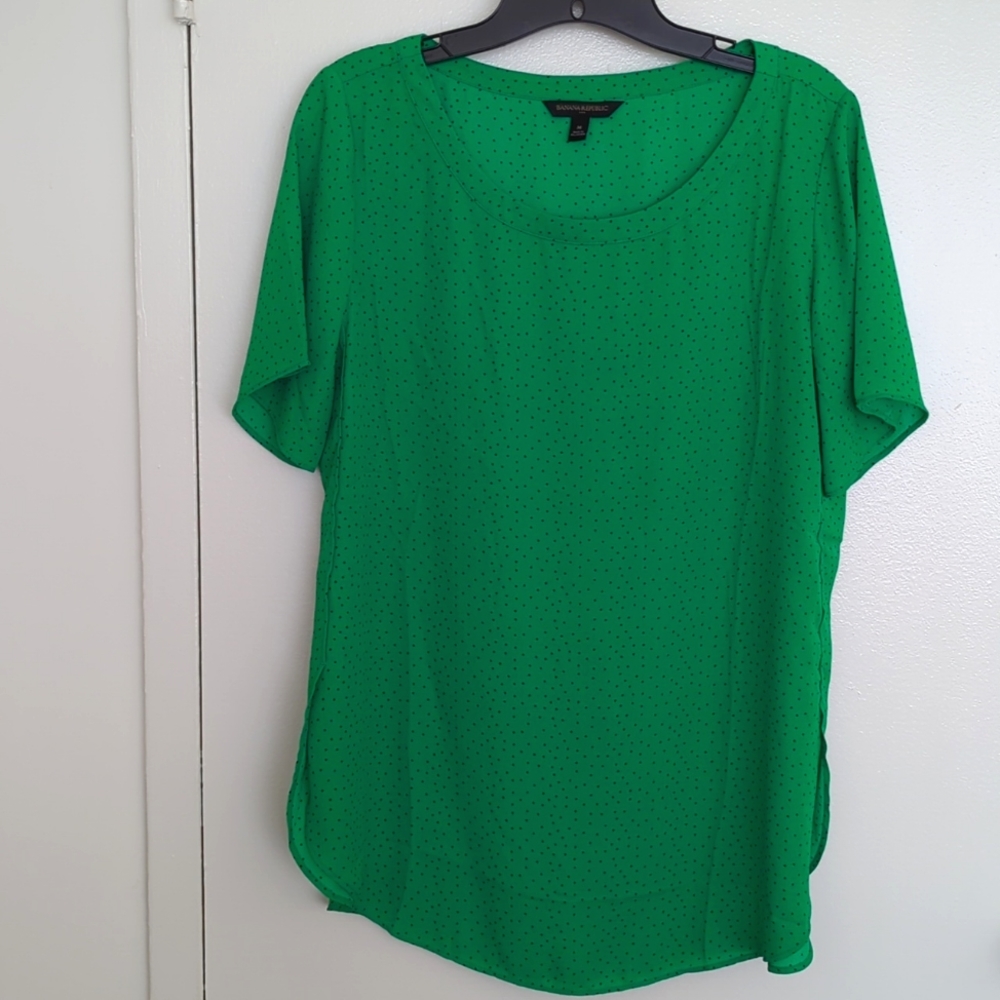 NWOT Banana Republic blouse